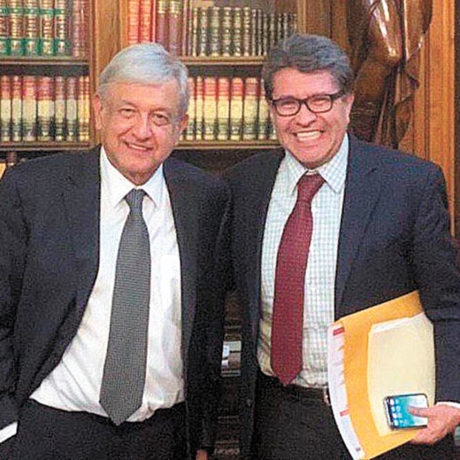 El coordinador de Morena en el Senado, Ricardo Monreal, aseguró que México tiene un Presidente que respeta el Estado de derecho. Foto/TOMADA DE TWITTER