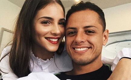 "Te amo" contesta Chicharito a Andrea Duro