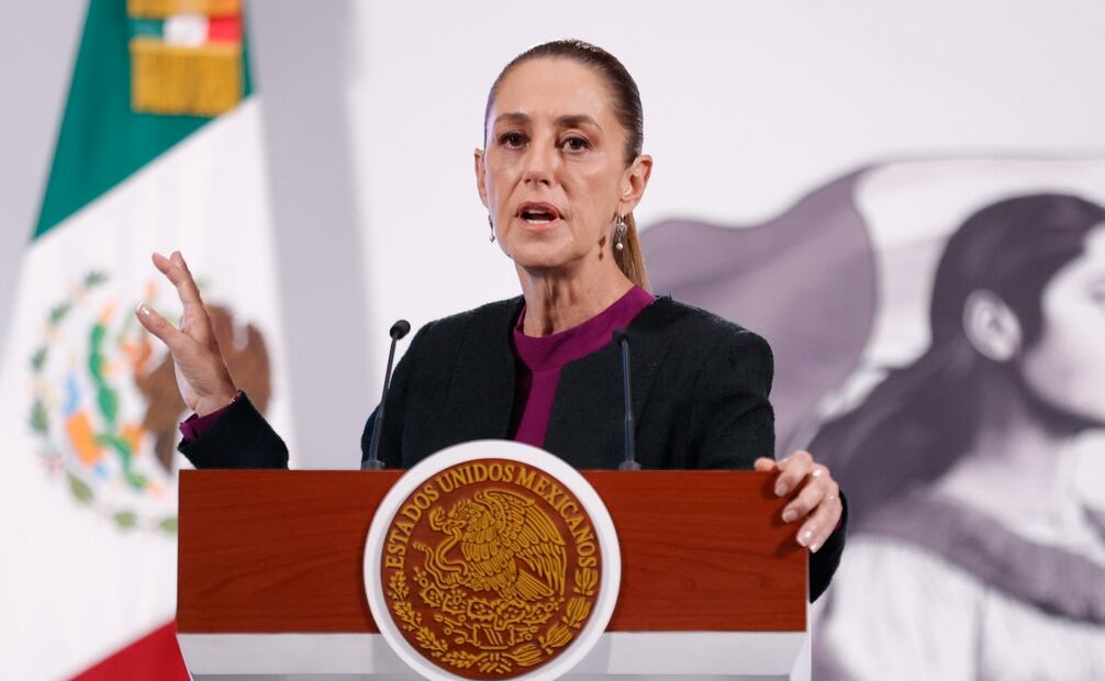 Ante el conflicto entre Venezuela y Estados Unidos, en donde el gobierno de Donald Trump anunció una recompensa de 50 millones de dólares por información que conduzca al arresto del presidente de Venezuela, Nicolás Maduro, Sheinbaum Pardo llamo al no intervencionismo y llamó a resolver las diferencias con diálogo. Foto: Diego Simón / EL UNIVERSAL