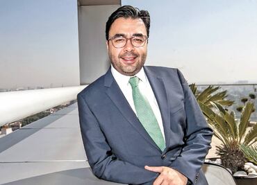 Ex comisionado del IFT, Gabriel Contreras, se incorpora como Consejero Jurídico de AT&T