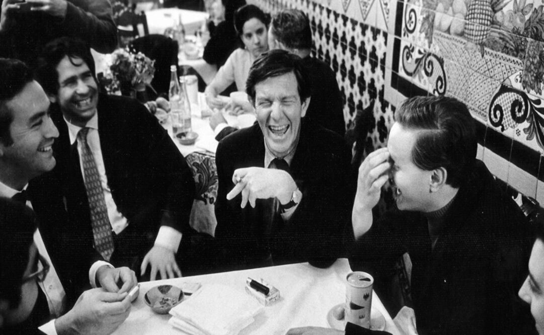 John Cage at the Café Tacuba, 1968 – Photo: Taken from Museo Jumex's twitter account