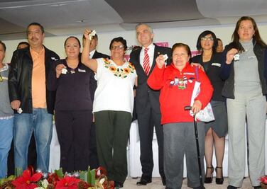 Entrega Mancera 406 viviendas de interés social