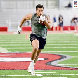 Mexicano busca sitio en la NFL