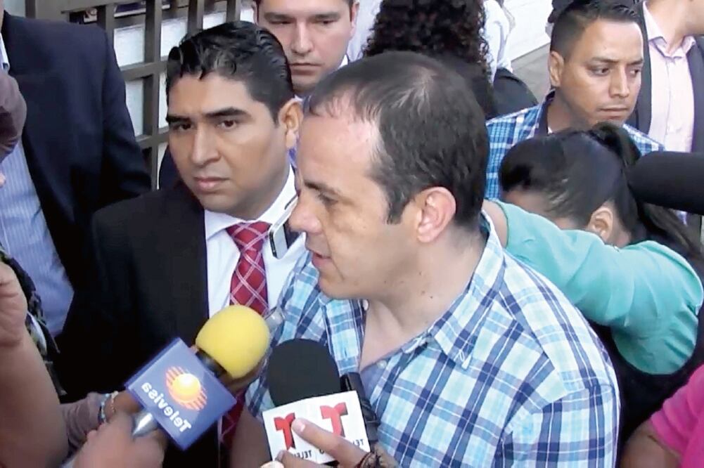 Al salir de la sala de juicios orales, Cuauhtémoc Blanco, presidente municipa l de Cuernavaca, aseguró que es una persona trabajadora y honesta (CIUDADANOS MX)