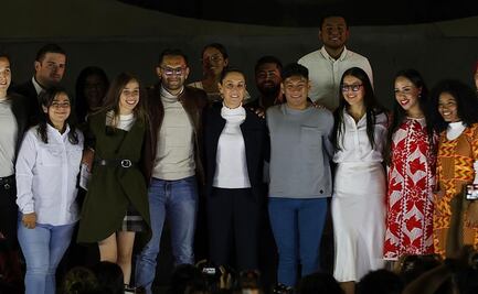 AMLO celebra propuesta de Sheinbaum para construir un millón de viviendas para jóvenes