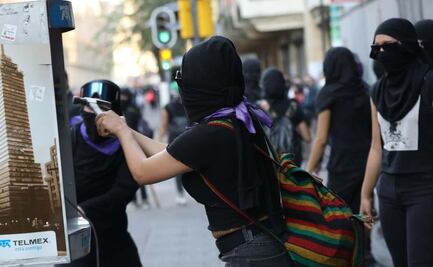 Bloque negro llevaba niñas nuevas para enseñarles cómo agarrar el mazo en protestas feministas: CDH