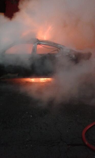 Se incendia patrulla en colonia Moctezuma que daba seguridad a papás de niño asesinado