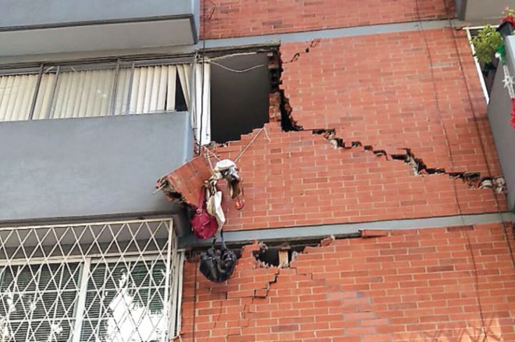 La Coparmex sugiere atender la crisis creada por los sismos, pero a su vez impulsar los grandes temas pendientes que encontró el WEF (ARCHIVO EL UNIVERSAL)