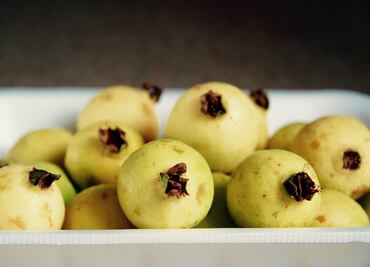 La guayaba tiene 4 veces más vitamina C que la naranja