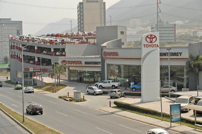 Destacan Toyota y GMC por servicios