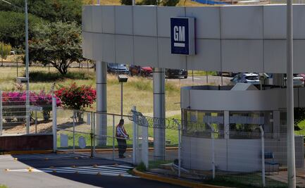 A petición de EU, México iniciará revisión en caso General Motors: Economía