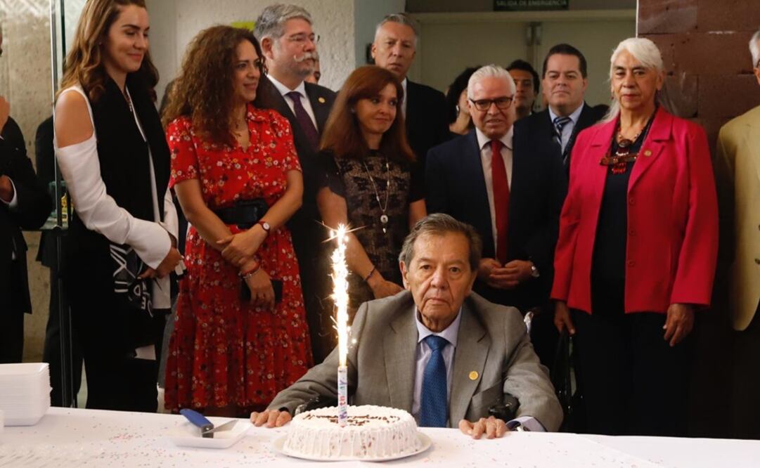Porfirio Muñoz Ledo celebró su cumpleaños 86. Foto: Berenice Fregoso /EL UNIVERSAL 