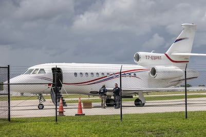 Maduro llama "ladrón" a Luis Abinader por la confiscación de su avión en República Dominicana