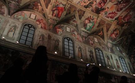 Desorganización y quejas en réplica de la Capilla Sixtina