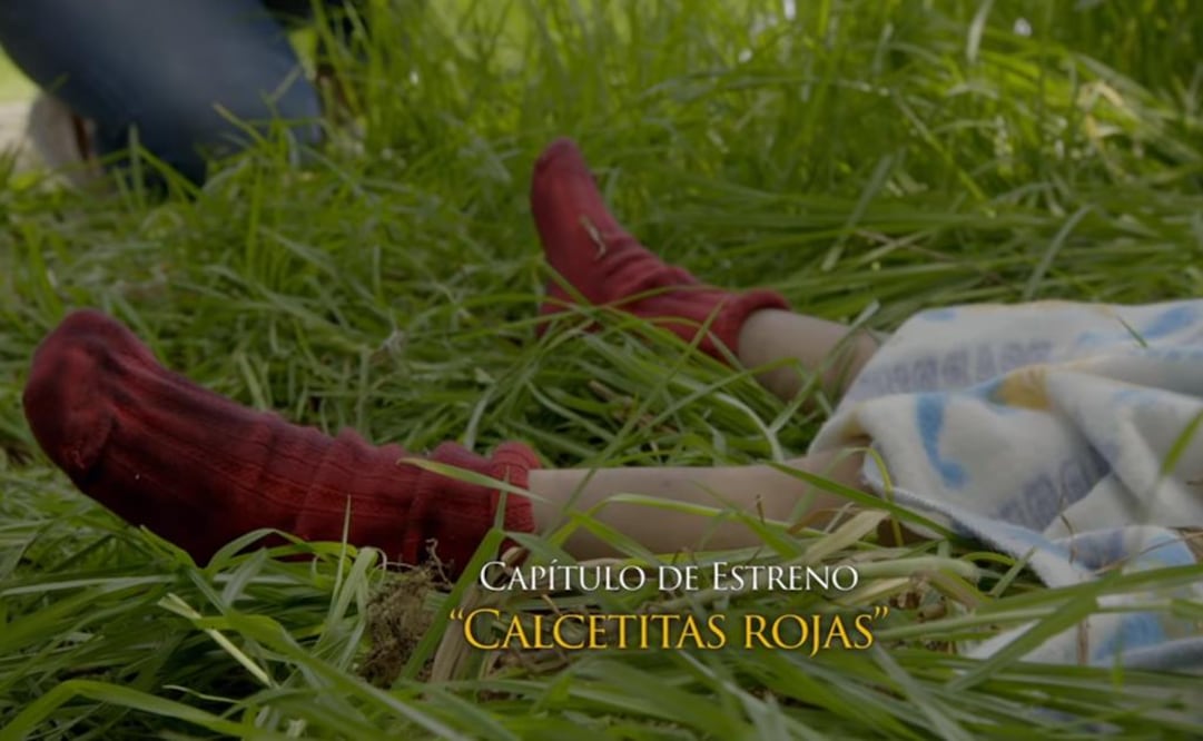 Capítulo de la rosa de guadalupe de calcetitas rojas