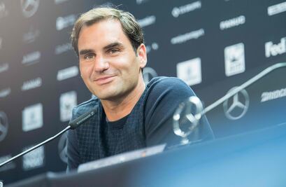 Roger Federer cambiaría de marca de ropa