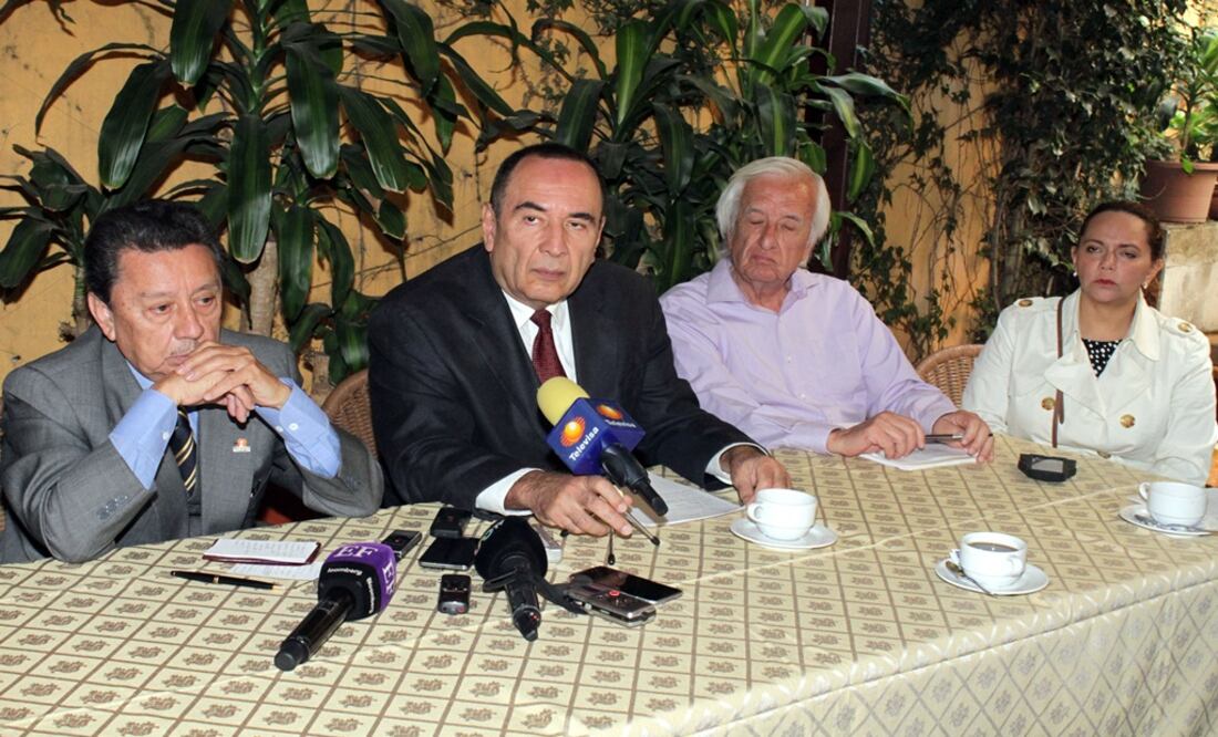 Vecinos de las colonias afectadas se pronunciaron con respecto al Corredor Chapultepec. (Foto: El Universal / Carlos Mejía)