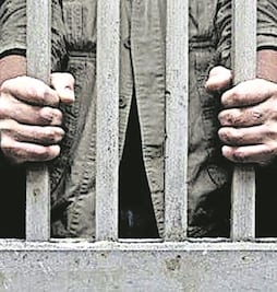 Vinculan a proceso a 4 hombres que se hacían pasar por agentes ministeriales