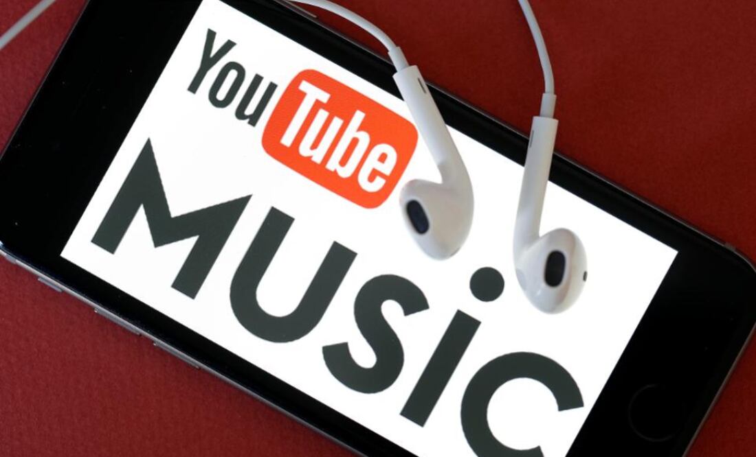 YouTube celebró la llegada de su nuevo servicio con agrupaciones como Moderatto, Paty Cantú, Belanova, Dulce María y Aleks Syntek,  entre otros