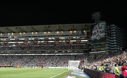 Se salen de control los festejos en Torreón