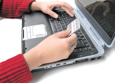 Por fraudes en banca, delincuentes roban 9 mil mdp: Condusef