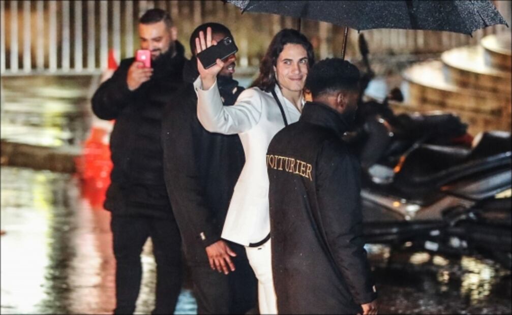 Neymar festeja su cumpleaños con peculiar fiesta