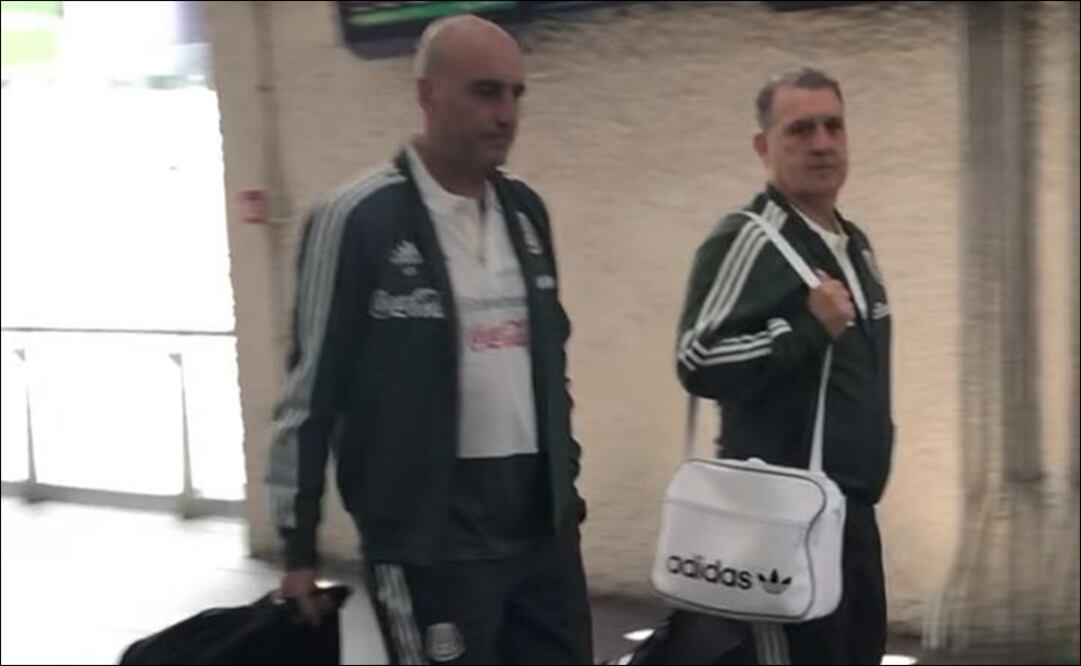 Gerardo Martino ya viaja. Foto: Carlos Daniel Salgado