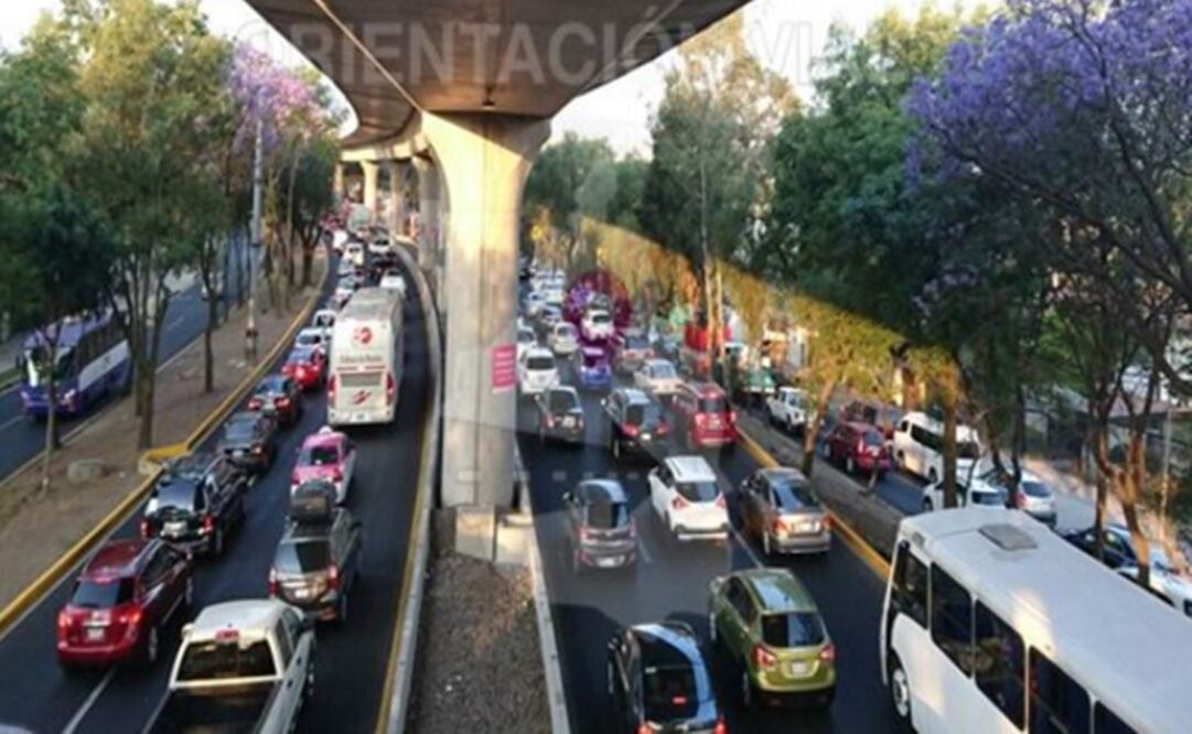 Éxodo de capitalinos llena la México-Cuernavaca