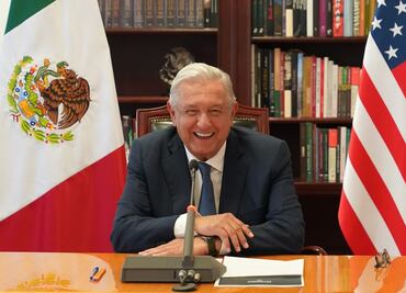 AMLO habla por teléfono con John Kerry sobre energías renovables y medio ambiente