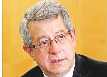 Anuncian renuncia de Mauricio Merino a Comisión para Reconstrucción