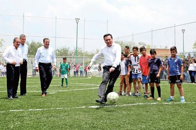 Se han cumplido peticiones de empresarios: Osorio Chong