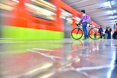 Metro permitirá que ingresen bicicletas en el primer Paseo Nocturno de la “Muévete en Bici”