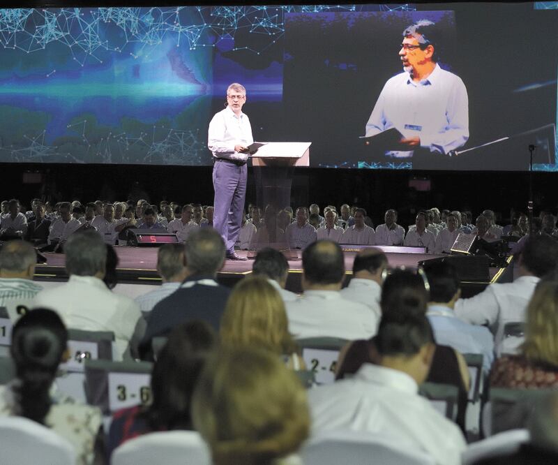 Juan Pablo Graf, titular de la CNBV, pidió incentivar medios digitales para evitar saturar de clientes a sucursales. Foto: SALVADOR CISNEROS. EL UNIVERSAL