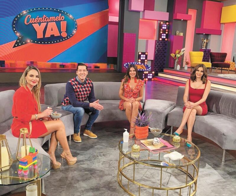 Ximena Córdoba, Jorge Ugalde, Vielka Valenzuela y Bárbara Islas. TELEVISA