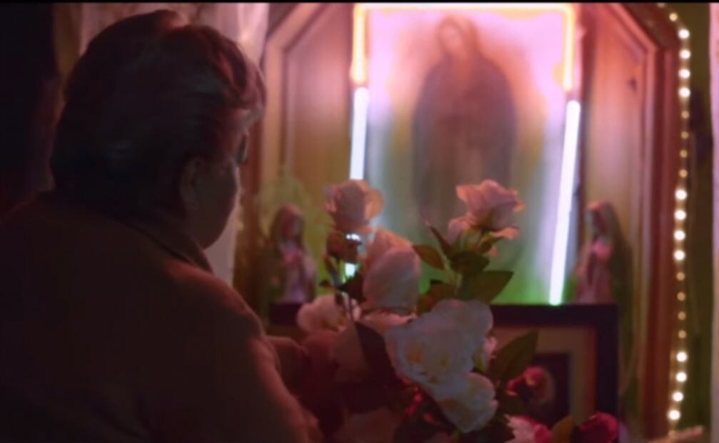 Documental "La Mami" quita el estigma de las mujeres del cabaré "Barba Azul"