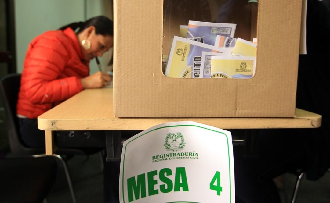 Los colombianos rechazaron el acuerdo de paz con el 50.21% de los votos en el plebiscito (Foto: EFE)