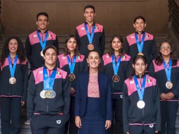 Sheinbaum reconoce a Osmar Olvera y campeones de Singapur; son “un símbolo” para las juventudes