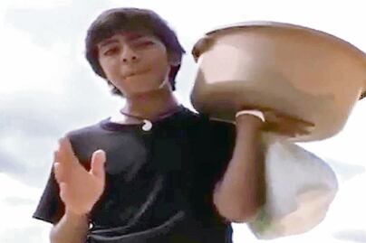 Joven de las empanadas no quiere salir a la calle 