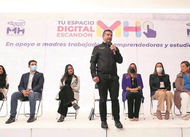 Miguel Hidalgo inaugura coworking para mujeres