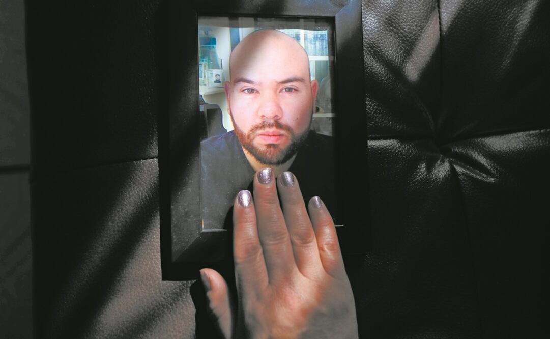 Mónica Arellano, quien perdió a su hijo Rodrigo, de 27 años, no ha sido indemnizada. (FOTO: IRVIN OLIVARES. EL UNIVERSAL)