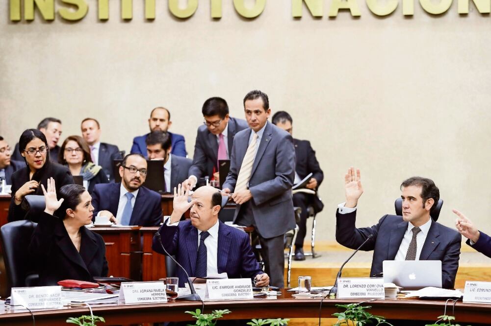 El tema que más ha atorado los acuerdos es el pago que partidos o coaliciones hicieron a sus representantes de casilla, puesto que deben reportarlo (ESPECIAL)