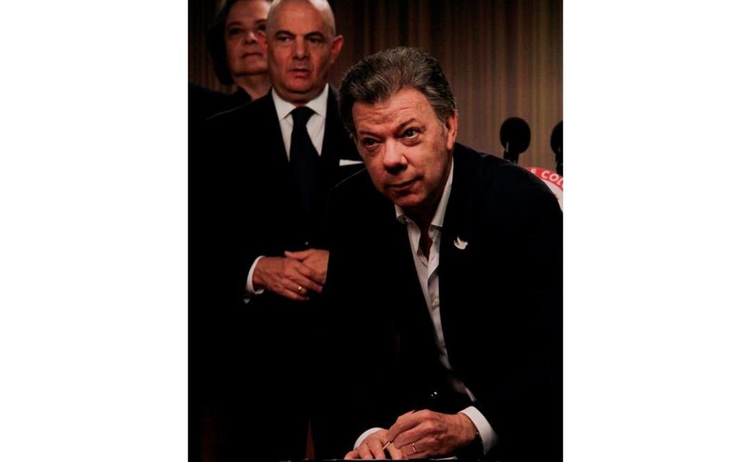 Revela Santos pregunta para el plebiscito en Colombia