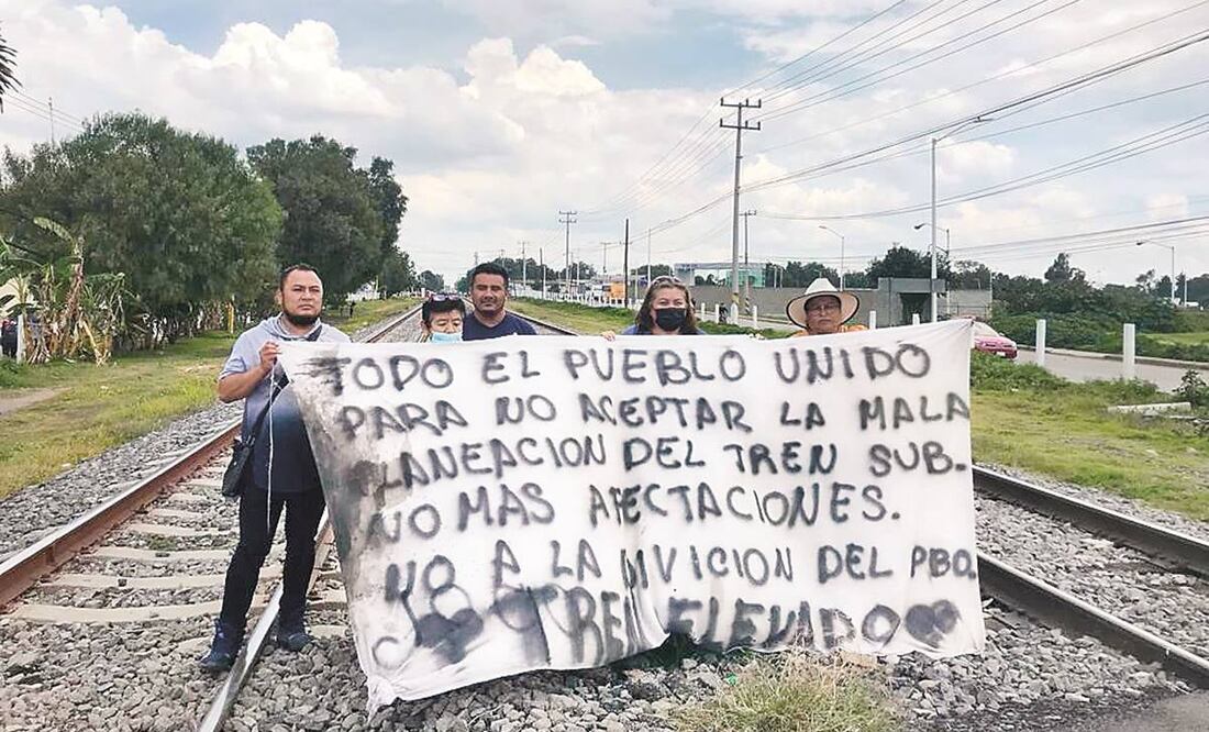 Por más de un año pobladores de Tultepec mantuvieron parada la obra del Tren Suburbano rumbo al AIFA. Foto: Rebeca Jiménez/ EL UNIVERSAL
