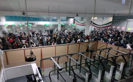 Reportan fallas en el sistema del área de Migración del AICM