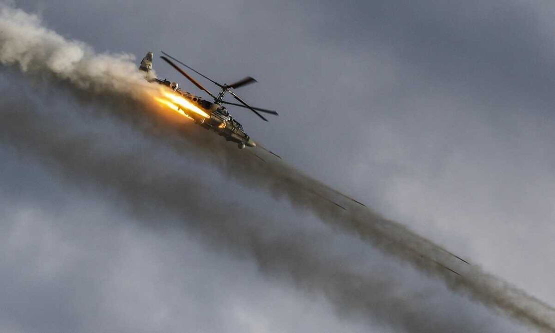 Helicóptero Kamov Ka-52 Alligator participa en una exposición dinámica en el Foro Técnico Militar Internacional "Army 2018", en Moscú, Rusia. Foto: EFE/Sergei Ilnitsky, archivo