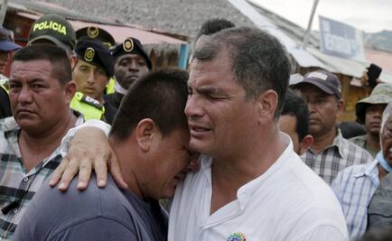 Correa prevé un gasto de 3 mmdd para levantar Ecuador