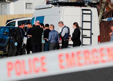 Subastan maletas en Nueva Zelanda y dentro encuentran restos de dos niños