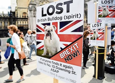 Británicos inician comicios para elegir a sus eurodiputados