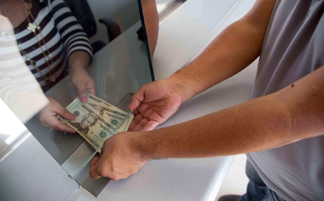 El presidente Andrés Manuel López Obrador reconoció que las remesas que envían los connacionales a México son la principal fuente de ingresos del país. Foto: Archivo / EL UNIVERSAL