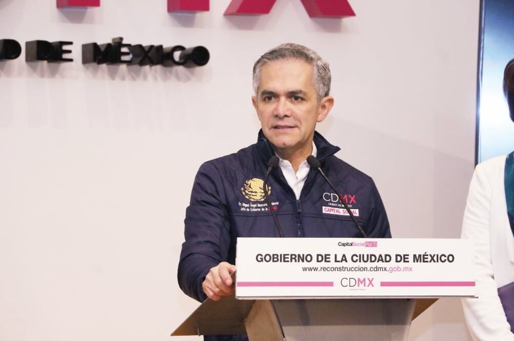 El jefe de Gobierno de la Ciudad de México, Miguel Ángel Mancera, afirmó que la elección del candidato presidencial debe ser un proceso donde se privilegie la transparencia y no una determinación de las cúpulas de los partidos que integran el FCM (CDMX)